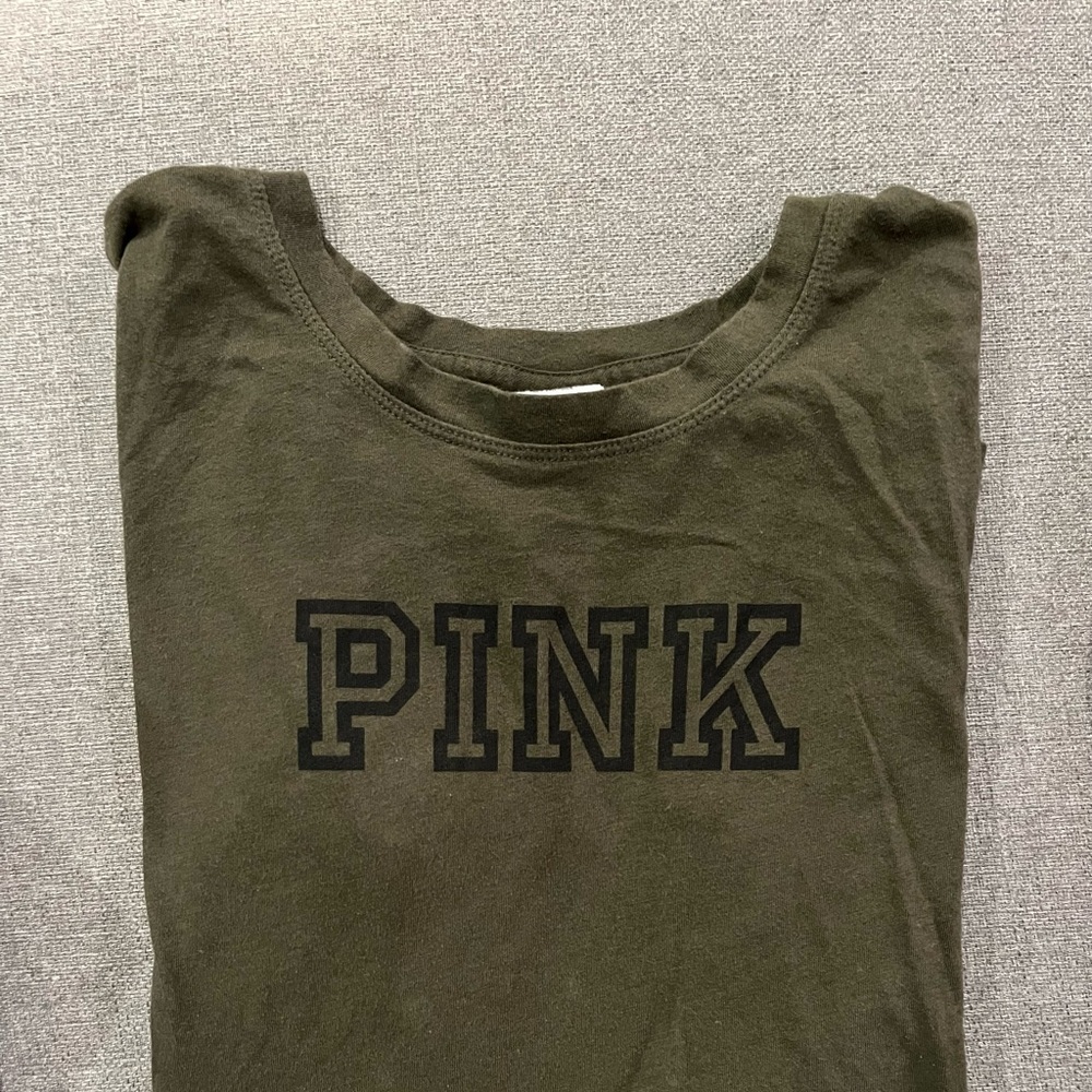 Pink by Victoria’s Secret T-shirt, size medium great condition